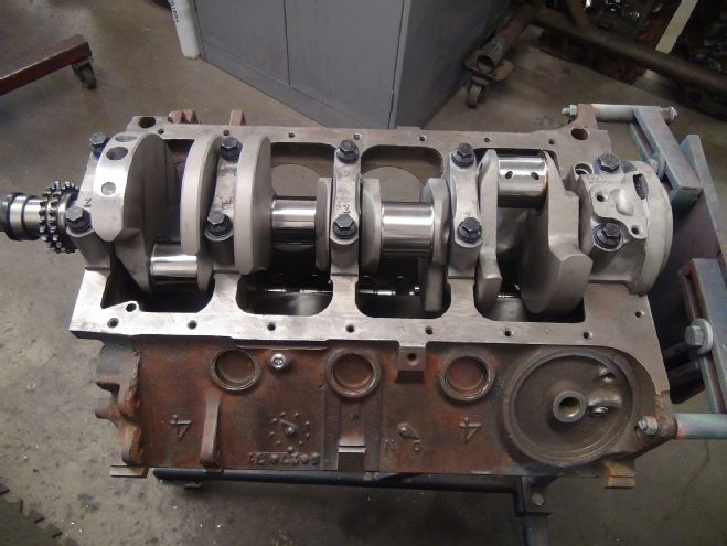 How to Make 600 HP with Cast-Iron Heads on a Mopar 340 Stroker