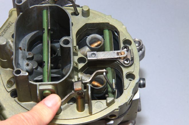 Seconday Air Valve Linkage