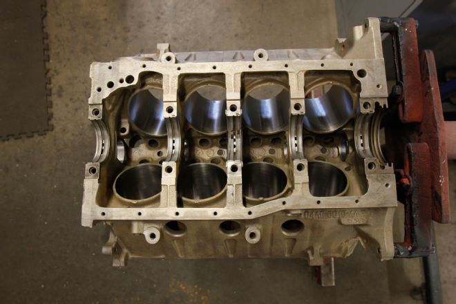 351W Engine Block