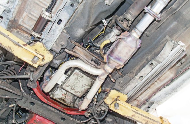 1977 Mustang II O2 Sensor Relocated Undercarriage