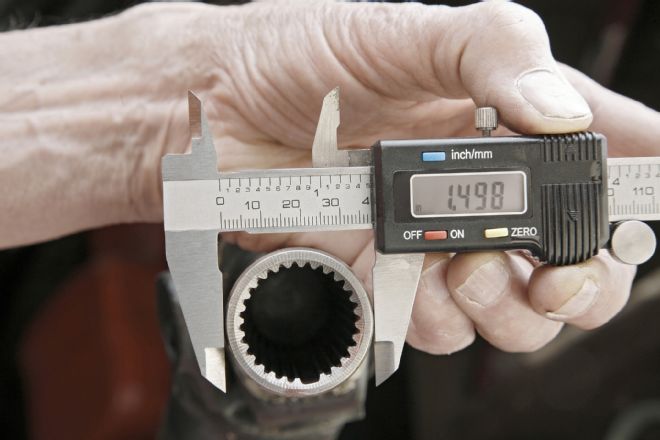 Measuring Outer Diameter Of Driveshaft Yoke