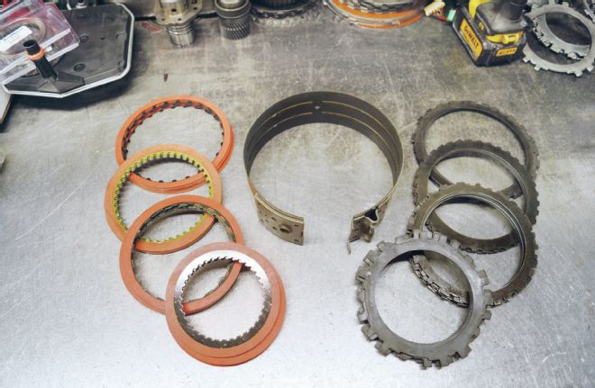 Fortifying a SS Xtreme 700-R4 Overdrive Transmission to Handle 1,000HP