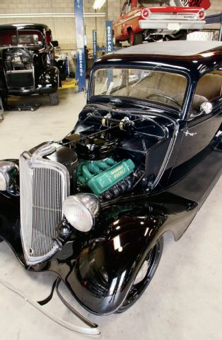 1933 Ford Tudor Front Grille