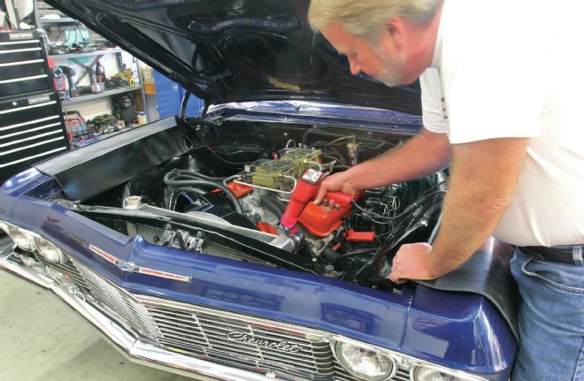 Checking Carburetor Fuel