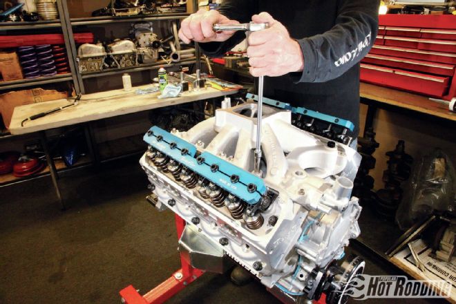 Edelbrock Super Victor Single Plane Manifold