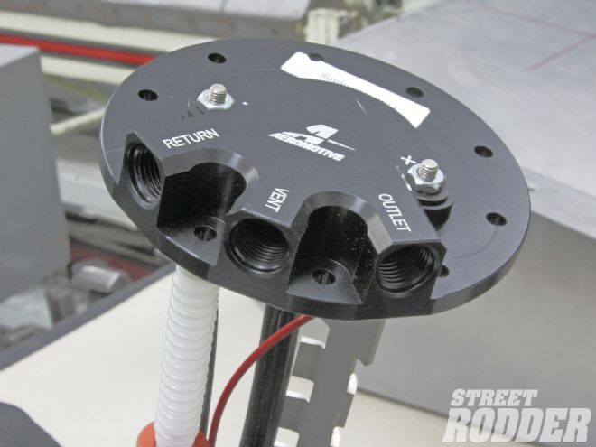 Aeromotive Phantom Fuel Pump And Baffle System Outlet Cap
