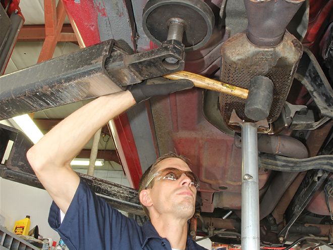 1985 Pontiac Firebird V8 Eastern Catalytic Converter Swap - Crying Fouled