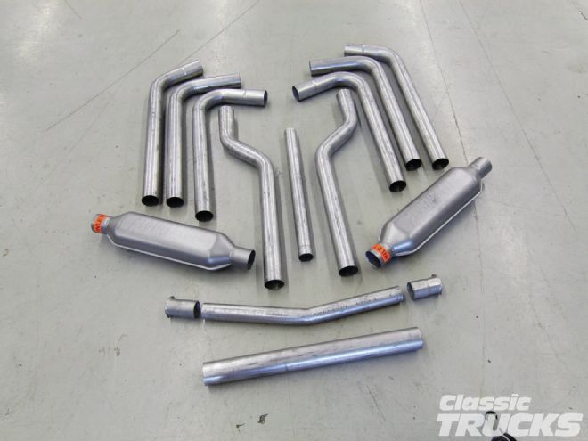 1303clt 02 O+flowmaster Exhaust Kit+exhaust Tubing Overview