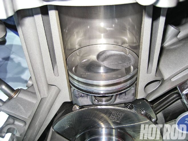 Hrdp 1302 06 Are We Ready For Direct Injection Pistons In A Di Engine