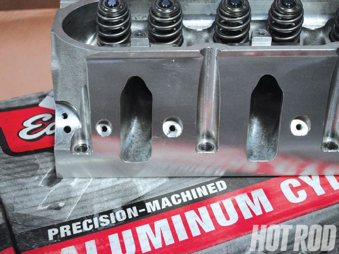 Hrdp 1012 11 O+ultimate Chevrolet Ls Cylinder Head Test+lpe Edelbrock Heads