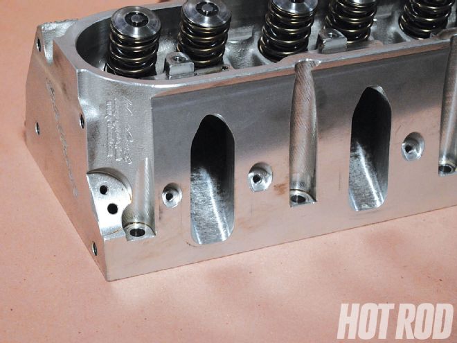 Hrdp 1012 23 O+ultimate Chevrolet Ls Cylinder Head Test+west Coast Cylinder Head Edelbrock 245 Heads