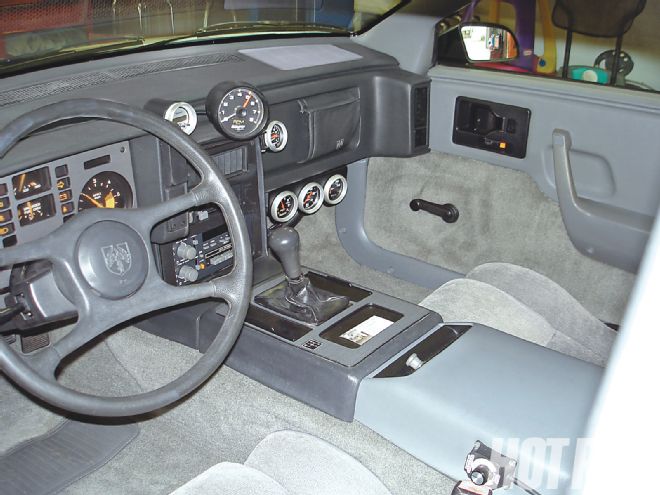 Hrdp 1009 06 O+what Ever Happened To Smokeys Hot Vapor Engine+smokeys Fiero Interior