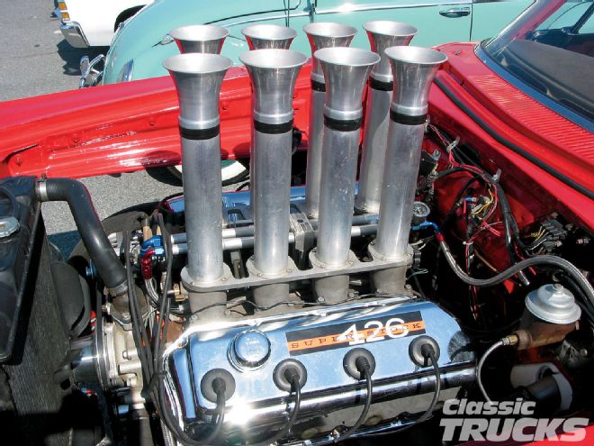 1005clt 04 O+hilborn Fuel Injection System+chevy 426 Engine