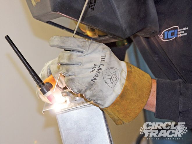 Ctrp 0910 06 Z+critical Engine Cooling Technology+tig Welding