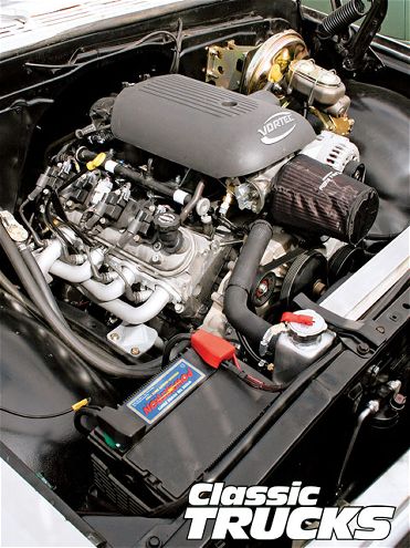 0909clt 03 Z+chevy Ls Engine Install Finalle+engine Bay