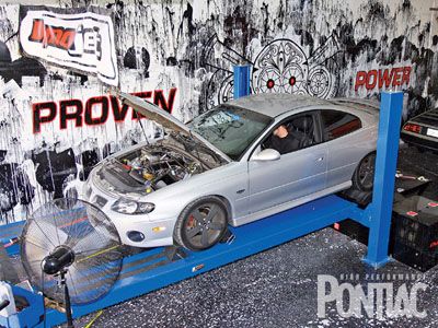 2005 Pontiac GTO Intake Manifold and Throttle Body - Breathing Room