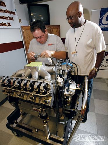 0812phr 02 Z+505 Cadillac Engine+john Walker Don Harisson