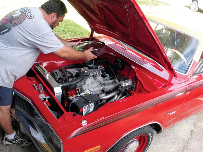 Mopp 0809 01 Z+install Efi On A Mopar+front View