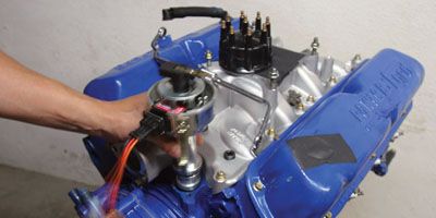 Installing a Distributor - How To Stab A Distributor