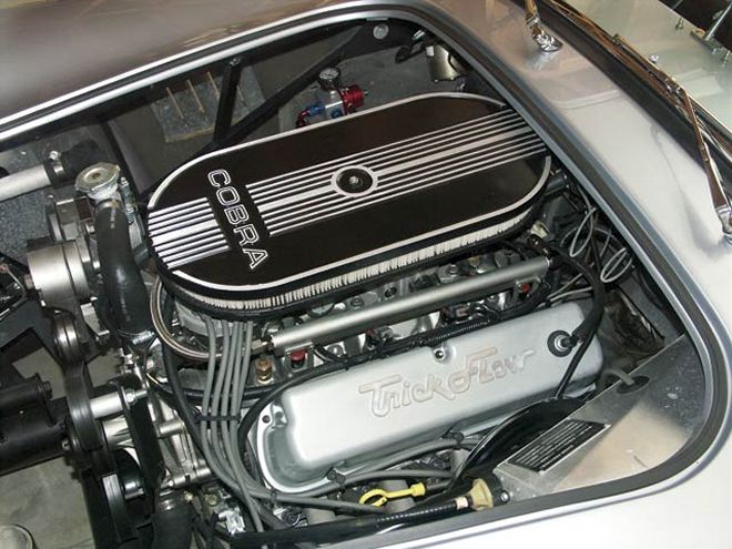 113 0502 02z+ford Shelby Cobra+top Engine View