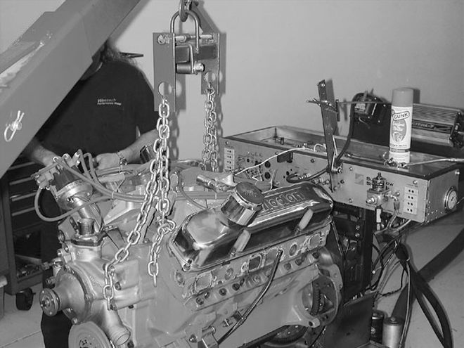 Mopp 0405 02 Z+dyno Test Headers+mopar Big Block Engnie