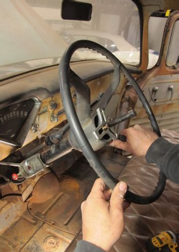 1955 Chevrolet 3100 Removing Stock Steering Column By Dissassembling Wheel