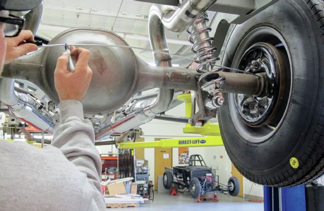 Marking Bend Location On Brake Line Following The Rearend