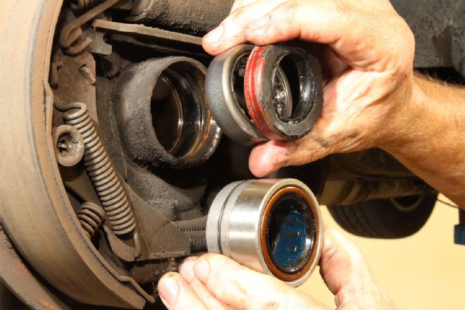 10-Bolt Bearing Upgrade - Popular Hot Rodding