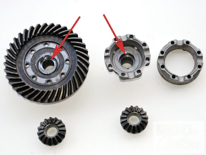 1940 Ford Banjo Rearend - Rod & Custom Magazine