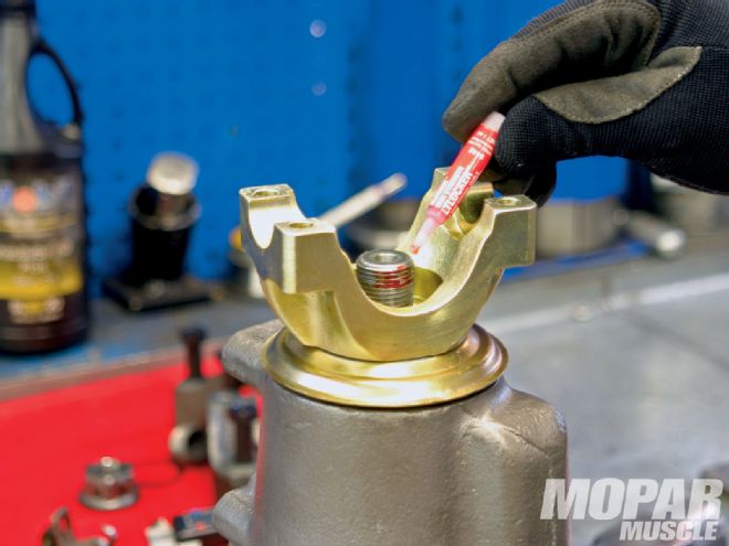 Rebuilding an 8-3/4 - Get Your Rear In Gear - Mopar Muscle Magazine