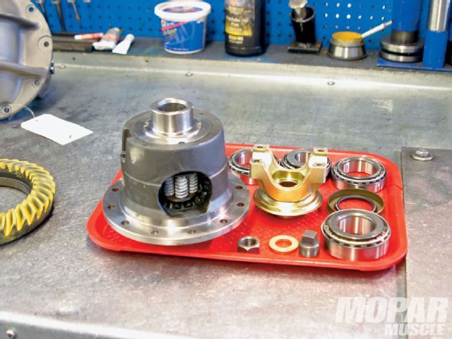 Mopp 1103 02 +install Mopar Centersection Differential+ Differential Parts