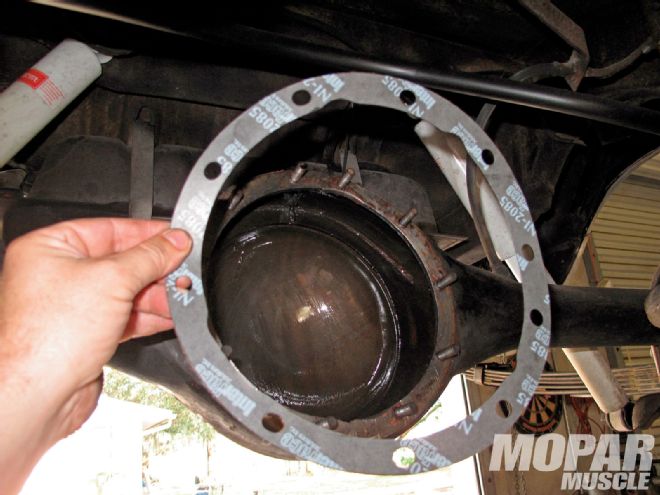 Rebuilding an 8-3/4 - Get Your Rear In Gear - Mopar Muscle Magazine