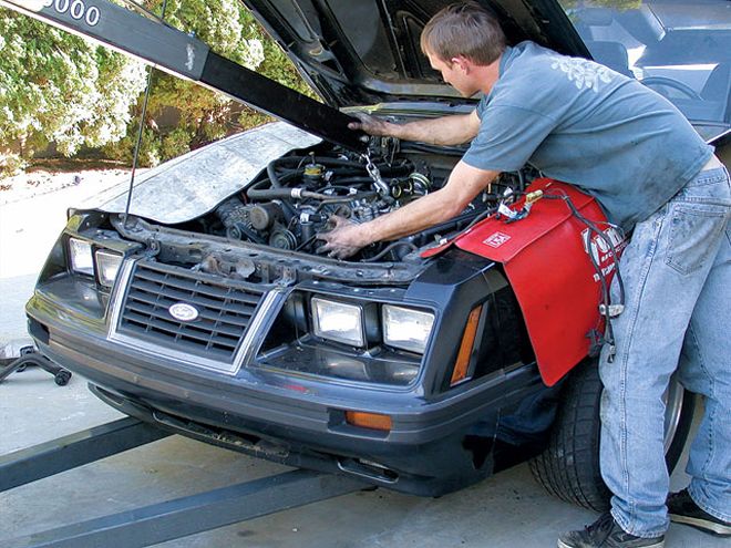 Ccrp 0611 01 Z+fox Body Mustang Performance Parts+pulling The Motor