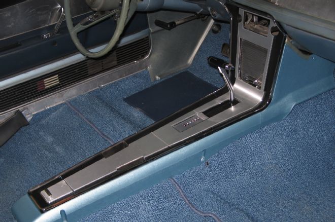 Installing a Brand-New Reproduction 1967-1968 Mustang Console