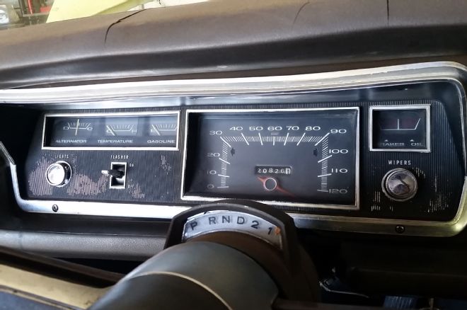 002 1968 Plymouth Valiant Instrument Panel