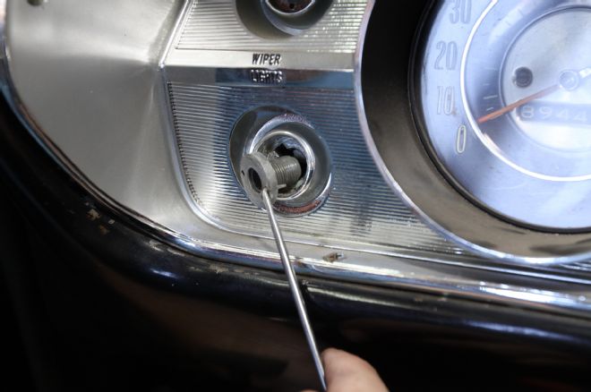 1965 Chevelle Unscrew Light Switch Assembly