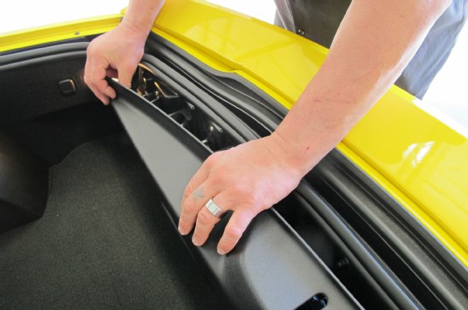 2015 Chevrolet Corvette Stingray Remove Panel
