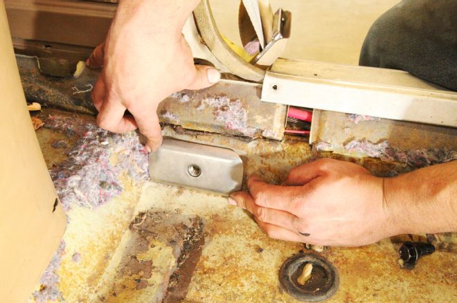 Safety Harness Mounting Plate