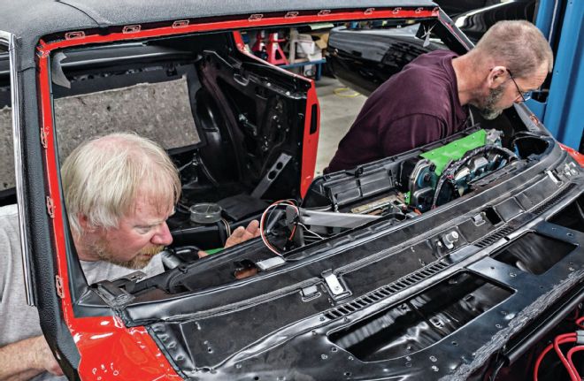 1970 Chevrolvet Chevelle Ss396 Dash Installation Bolted Into Place