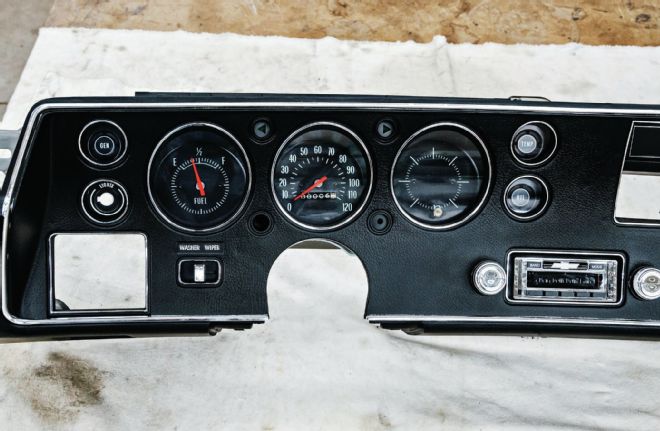 1970 Chevrolvet Chevelle Ss396 Gauge Cluster Unit In Dash Panel Restored