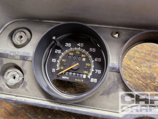 Electric Speedometer Conversion - Junkyard Builder