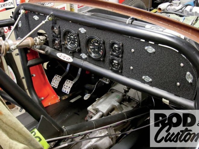 Classic Instruments SkyDrive Speedometer