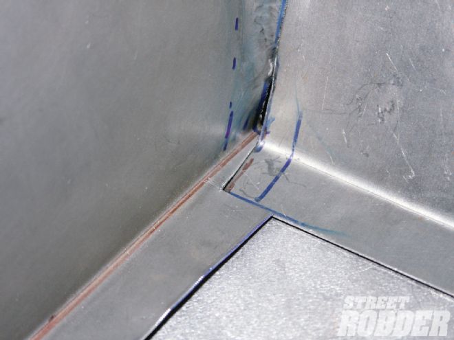 Constructing Underdash Floorboards Remove Overlapped Sheetmetal