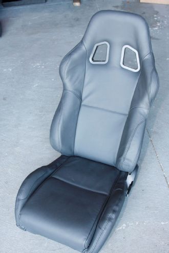 02 Corbeau Bucket Seat Swap  Corbeau A4 Seat