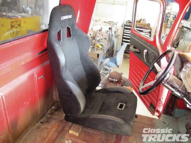 1302clt 06 O +corbeau Racing Seat+trial Fit