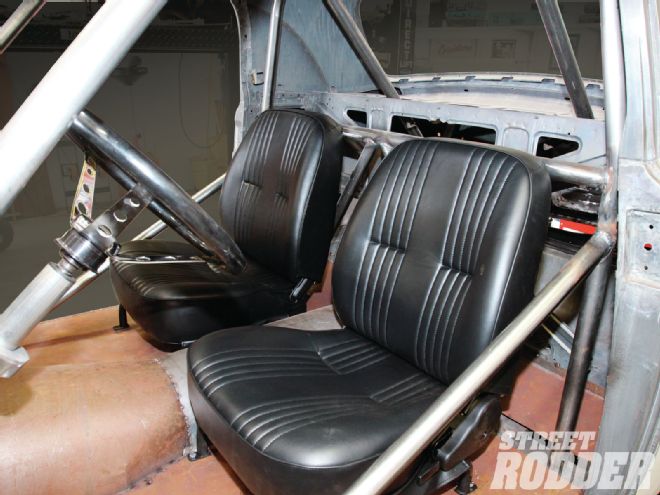 RamRodder Part XIV Seats and Steering - Street Rodder Magazine