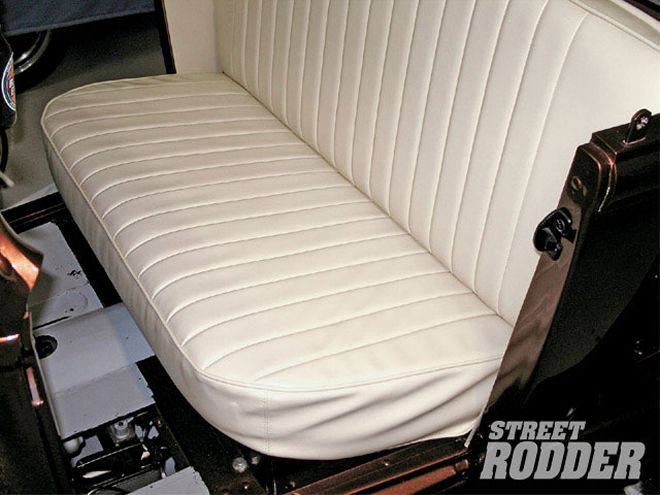 0902sr 09 Z+interior On Model A Pickup+seat With Cover