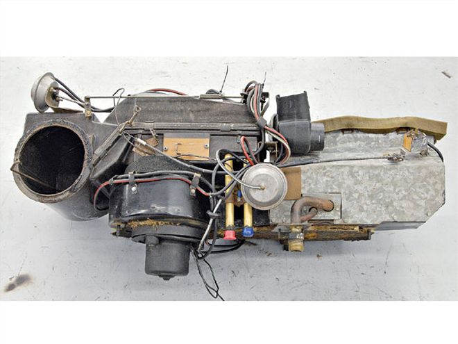 Mopp 0810 02 Z+1968 Barracuda Heater And Ac Restoration+
