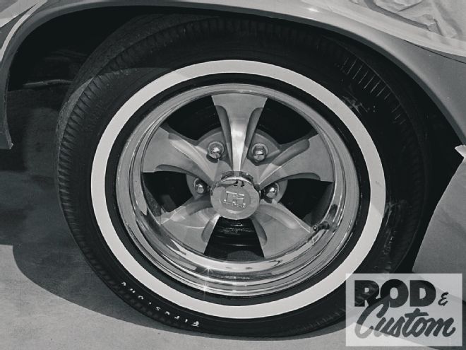 Kustomag Scooped Edges Wheel