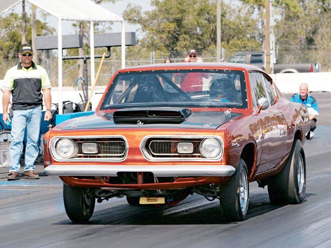 0708 Mopp 01 Z +1967 Plymouth Barracuda+drag Race